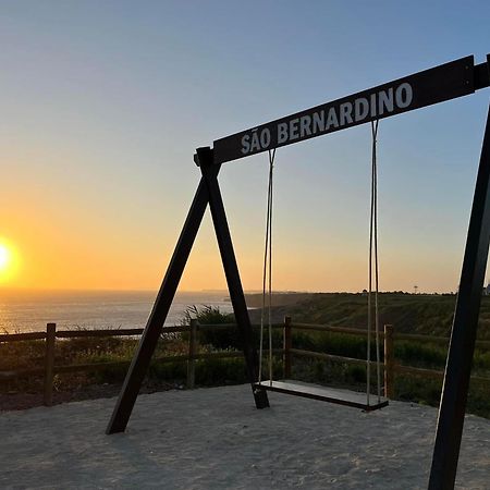 Casa Do Portao Azul - Espadarte アトウギア・ダ・バレイア エクステリア 写真