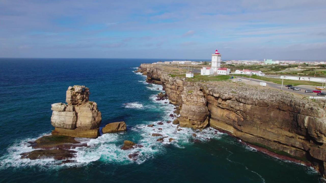 Casa Do Portao Azul - Espadarte アトウギア・ダ・バレイア エクステリア 写真