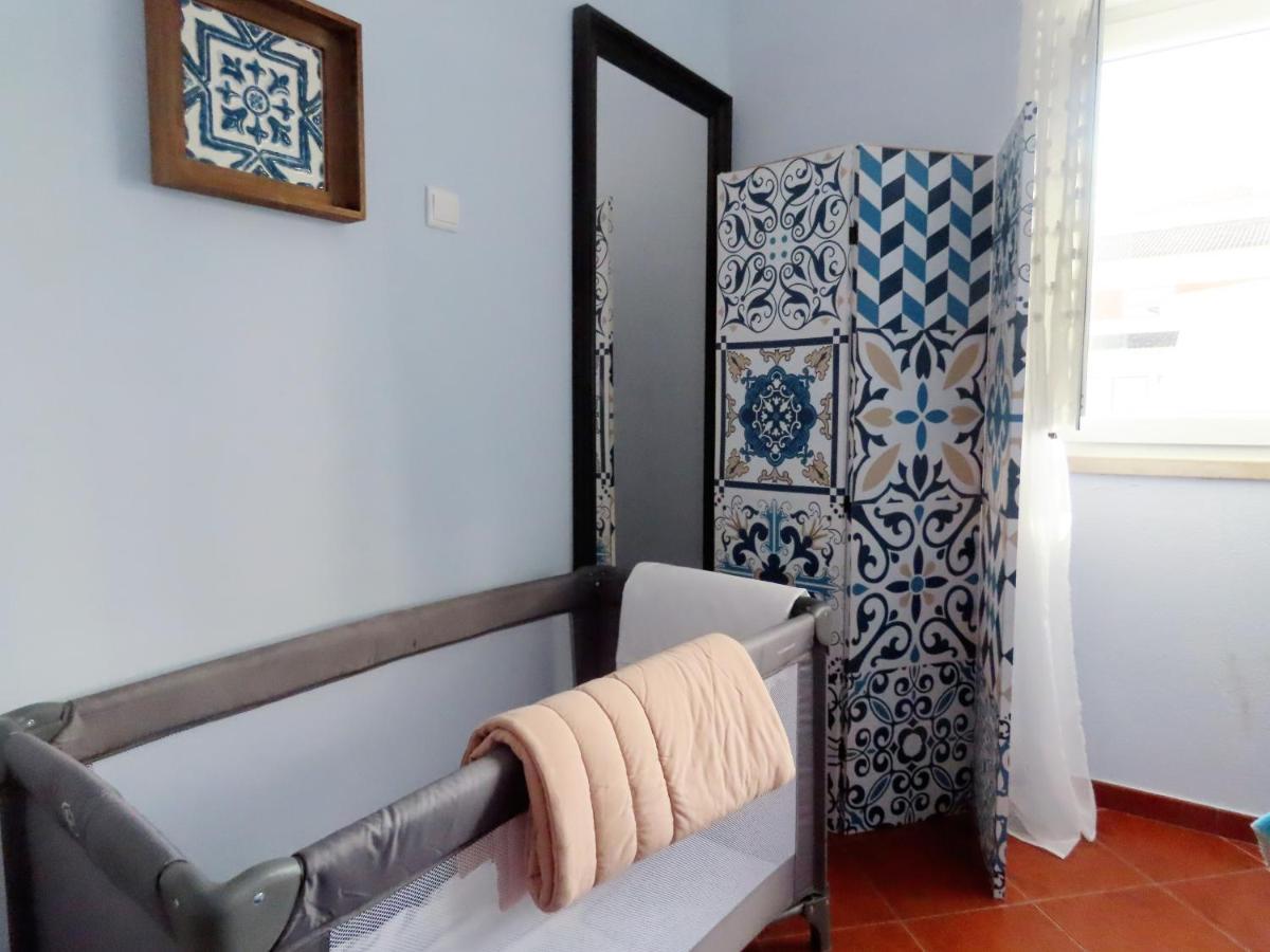 Casa Do Portao Azul - Espadarte アトウギア・ダ・バレイア エクステリア 写真